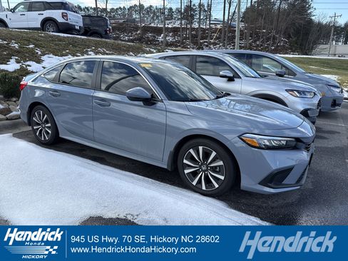 Used 2024 Honda Civic EX image 1