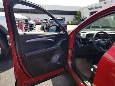 New 2025 Buick Envision Sport Touring image 6