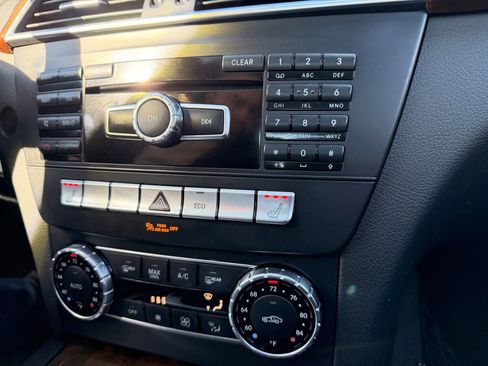 Used 2014 Mercedes-Benz C 300 4MATIC Sedan image 33