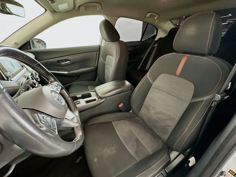 Used 2022 Nissan Sentra SR w/ Midnight Edition FWD image 13