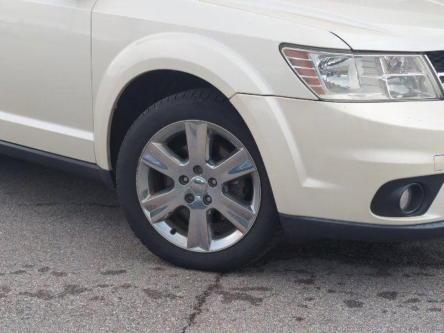Used 2013 Dodge Journey Crew w/ Flexible Seating Group AWD/4WD image 2