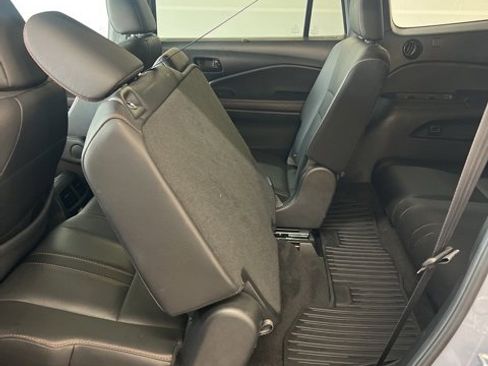 Used 2022 Honda Pilot TrailSport image 42