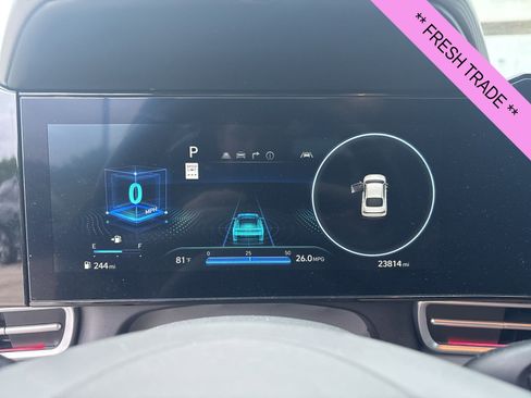 Used 2024 Hyundai Elantra SEL w/ Convenience Package image 7