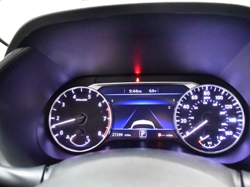 Used 2022 Nissan Sentra SR w/ Trunk Package image 27