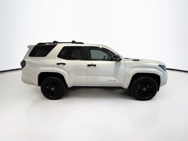 Used 2025 Toyota 4Runner Platinum AWD/4WD image 7