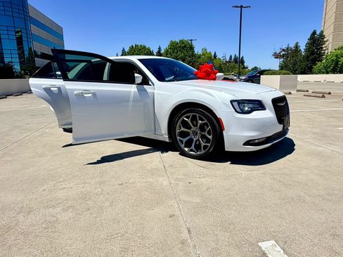 Used 2016 Chrysler 300 S w/ Light Group RWD image 17