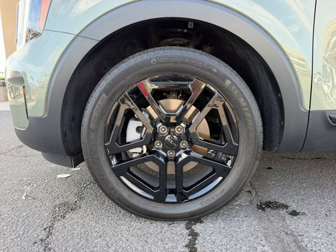 Used 2025 Kia Telluride EX X-Line AWD/4WD image 25