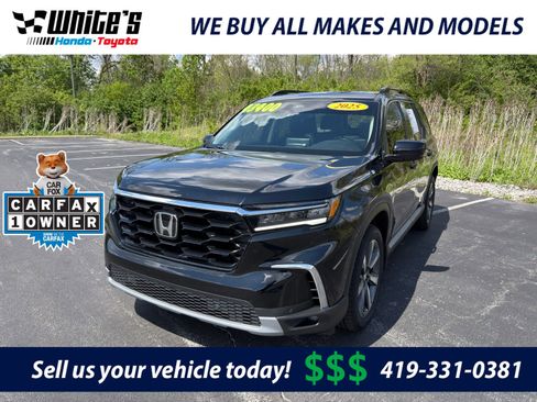 Used 2025 Honda Pilot Touring image 1