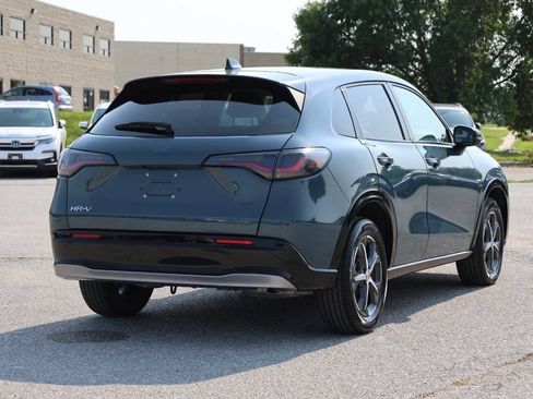Used 2024 Honda HR-V EX-L image 9