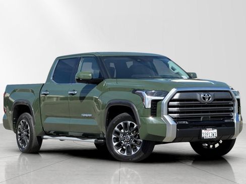Used 2023 Toyota Tundra Limited image 1