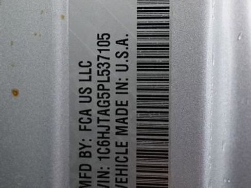 Used 2023 Jeep Gladiator Sport image 28