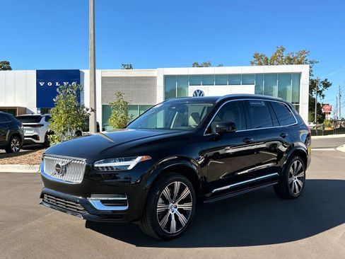 Certified 2024 Volvo XC90 T8 Plus w/ Protection Package Premier image 1