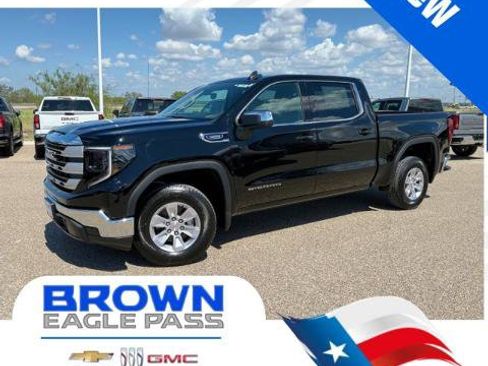 New 2026 GMC Sierra 1500 SLE image 1