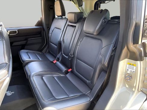 Used 2025 Ford Bronco Badlands AWD/4WD image 21