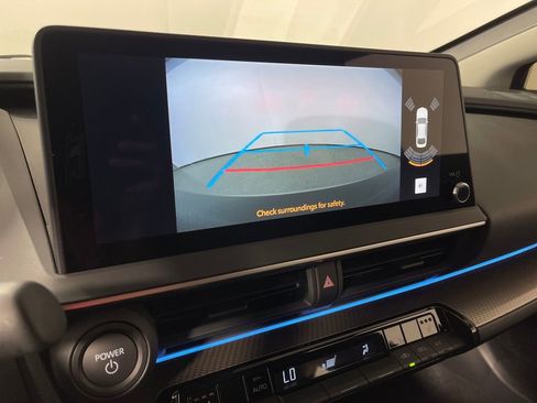 Certified 2024 Toyota Prius XLE image 21