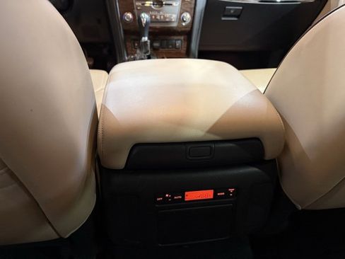 Used 2017 Nissan Armada SL w/ Technology Package image 28
