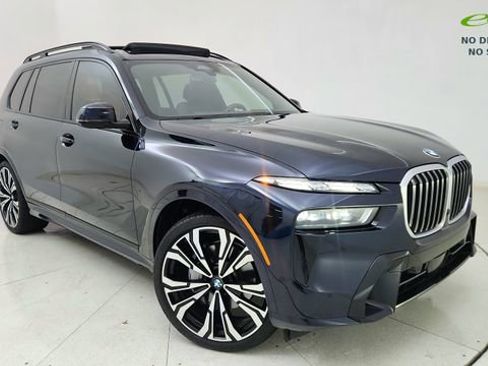 Used 2024 BMW X7 xDrive40i w/ M Sport Package image 1