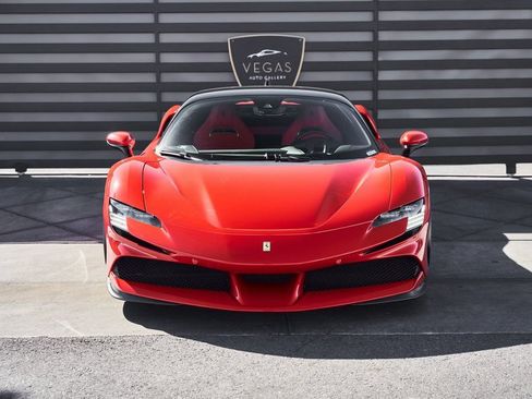 Used 2023 Ferrari SF90 Stradale AWD/4WD image 14