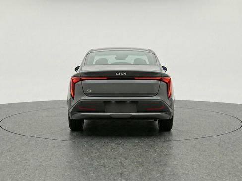 Used 2025 Kia K4 LXS image 7