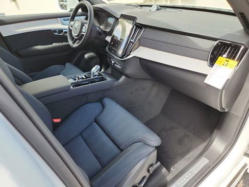 New 2025 Volvo XC90 B6 Ultra w/ Protection Package image 14