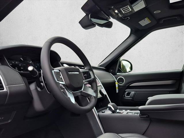 New 2026 Land Rover Discovery Limited Edition AWD/4WD image 11