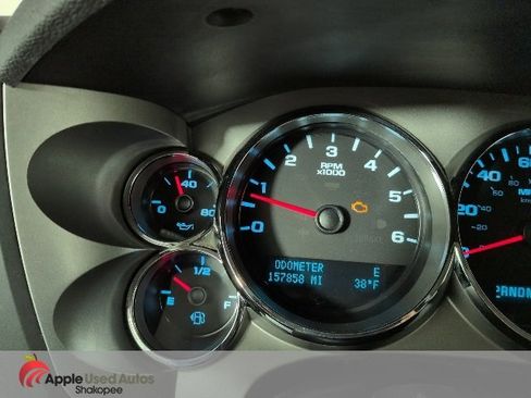 Used 2010 Chevrolet Silverado 2500 LT w/ Interior Plus Package image 14