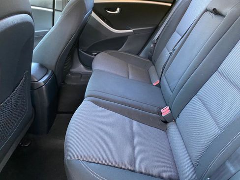 Used 2014 Hyundai Elantra GT FWD image 28