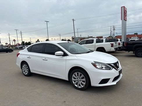 Certified 2017 Nissan Sentra S FWD image 2