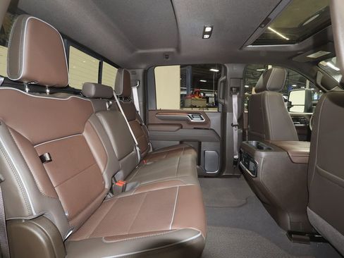 Certified 2025 GMC Sierra 2500 Denali w/ Denali Reserve Package image 27