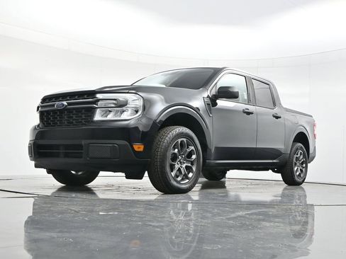 Used 2023 Ford Maverick XLT FWD image 43