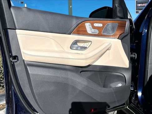 Used 2020 Mercedes-Benz GLE 450 4MATIC image 21