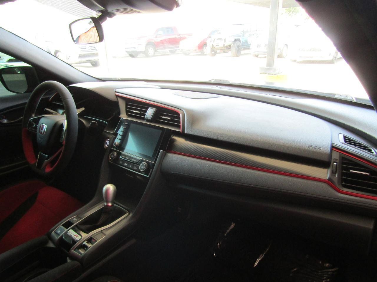 Used 2021 Honda Civic Type R image 12