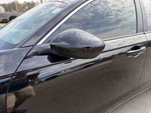 Used 2025 Honda Accord LX image 30