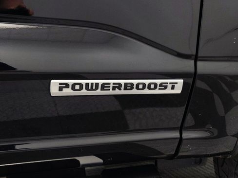 Used 2023 Ford F150 Lariat w/ Equipment Group 502A High AWD/4WD image 14