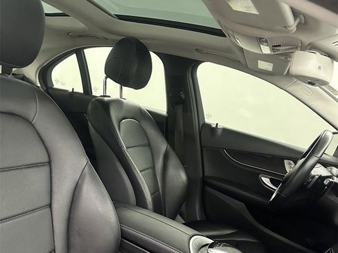 Used 2015 Mercedes-Benz C 300 4MATIC Sedan image 38