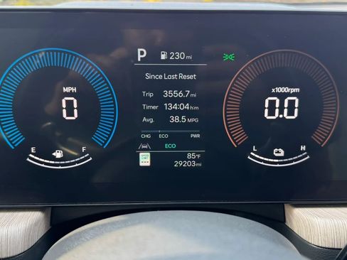 Used 2025 Hyundai Sonata SEL FWD image 63