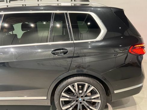 Used 2023 BMW X7 xDrive40i AWD/4WD image 10