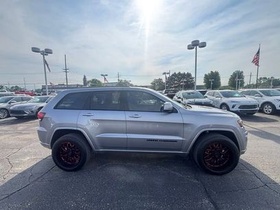 Used 2019 Jeep Grand Cherokee Altitude