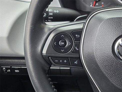 Used 2020 Toyota Corolla SE image 27