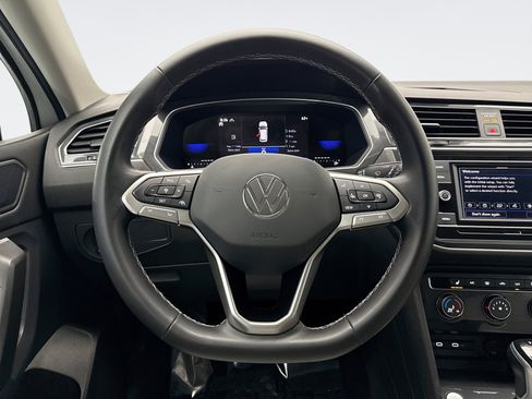 Used 2024 Volkswagen Tiguan S image 12