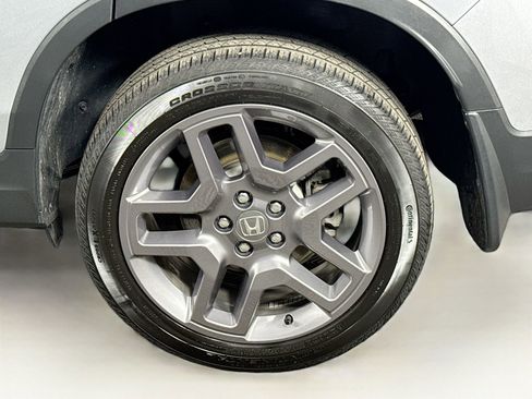 Certified 2023 Honda Passport EX-L image 9
