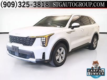 Used 2025 Kia Sorento LX