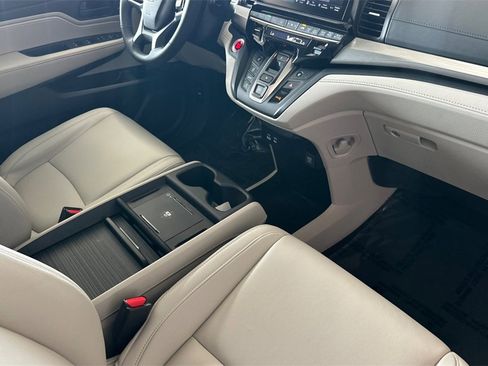 New 2026 Honda Odyssey EX-L image 18