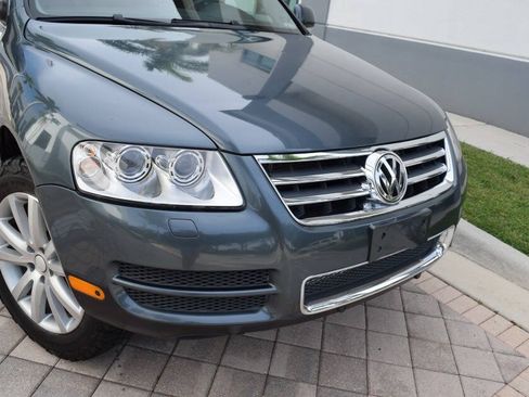 Used 2004 Volkswagen Touareg V10 TDI AWD/4WD image 10