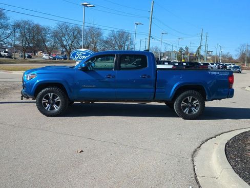 Used 2016 Toyota Tacoma 4x4 Double Cab image 5