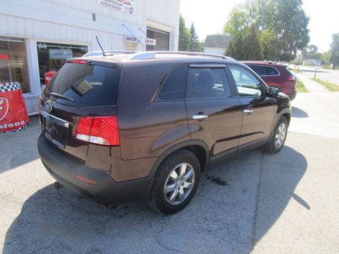 Used 2013 Kia Sorento LX w/ Convenience Pkg image 5