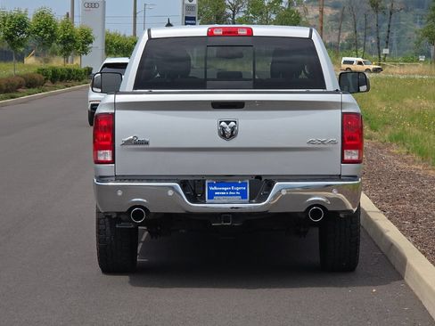 Used 2018 RAM 1500 Big Horn AWD/4WD image 4