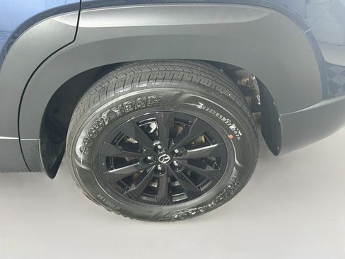 Used 2025 MAZDA CX-50 AWD 2.5 Hybrid w/ Premium Pkg image 11