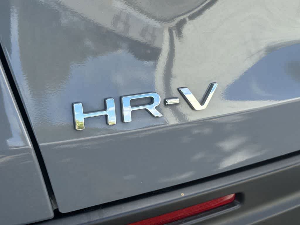 Used 2025 Honda HR-V Sport image 10