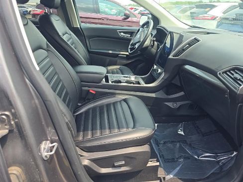Used 2023 Ford Edge SEL w/ Convenience Package AWD/4WD image 8